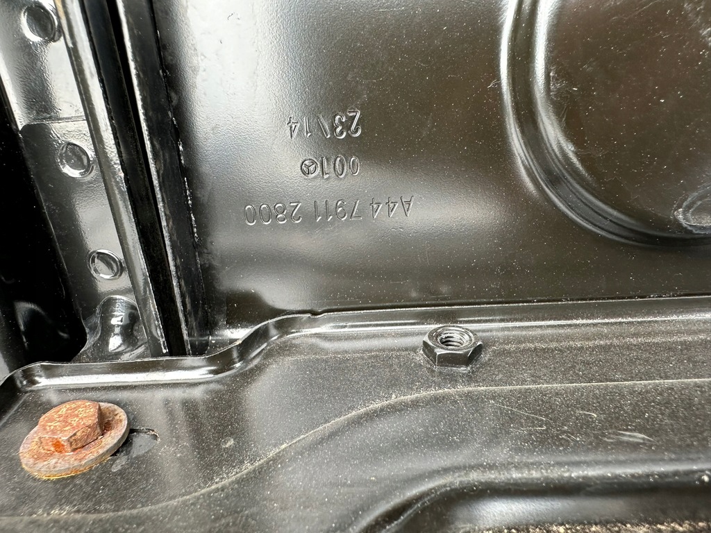 фото №12, Кронштейн сидений, каркас сидений, основание mercedes vito w447 europa