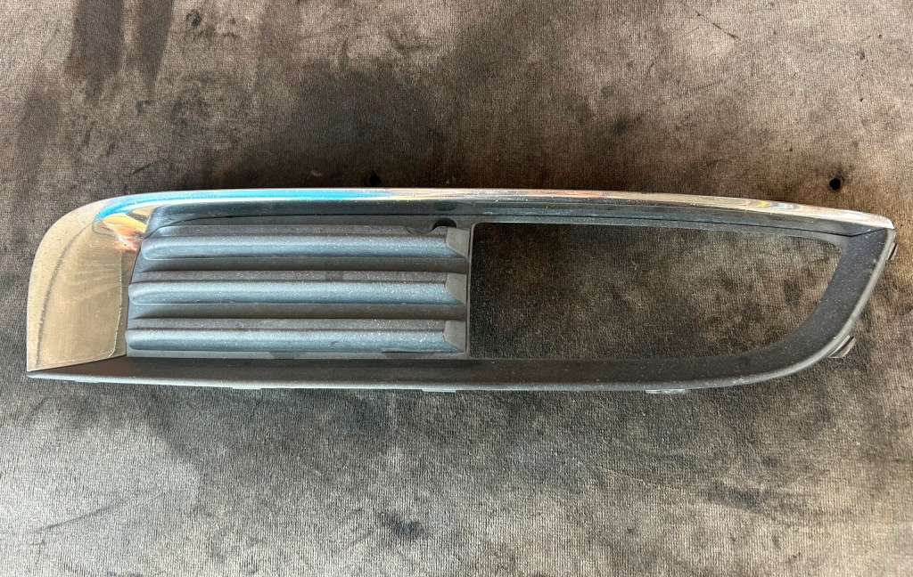 фото №1, Opel insignia a решётка бампера правая хром