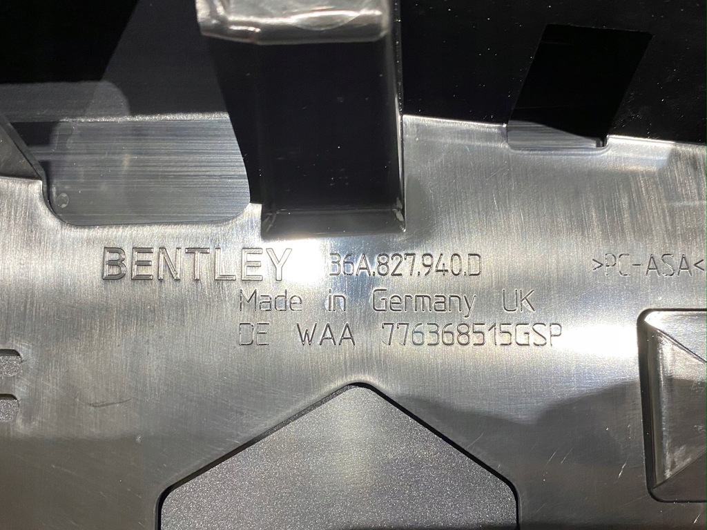 фото №8, Bentley bentayga спойлер 36a827939f, 36a827940d