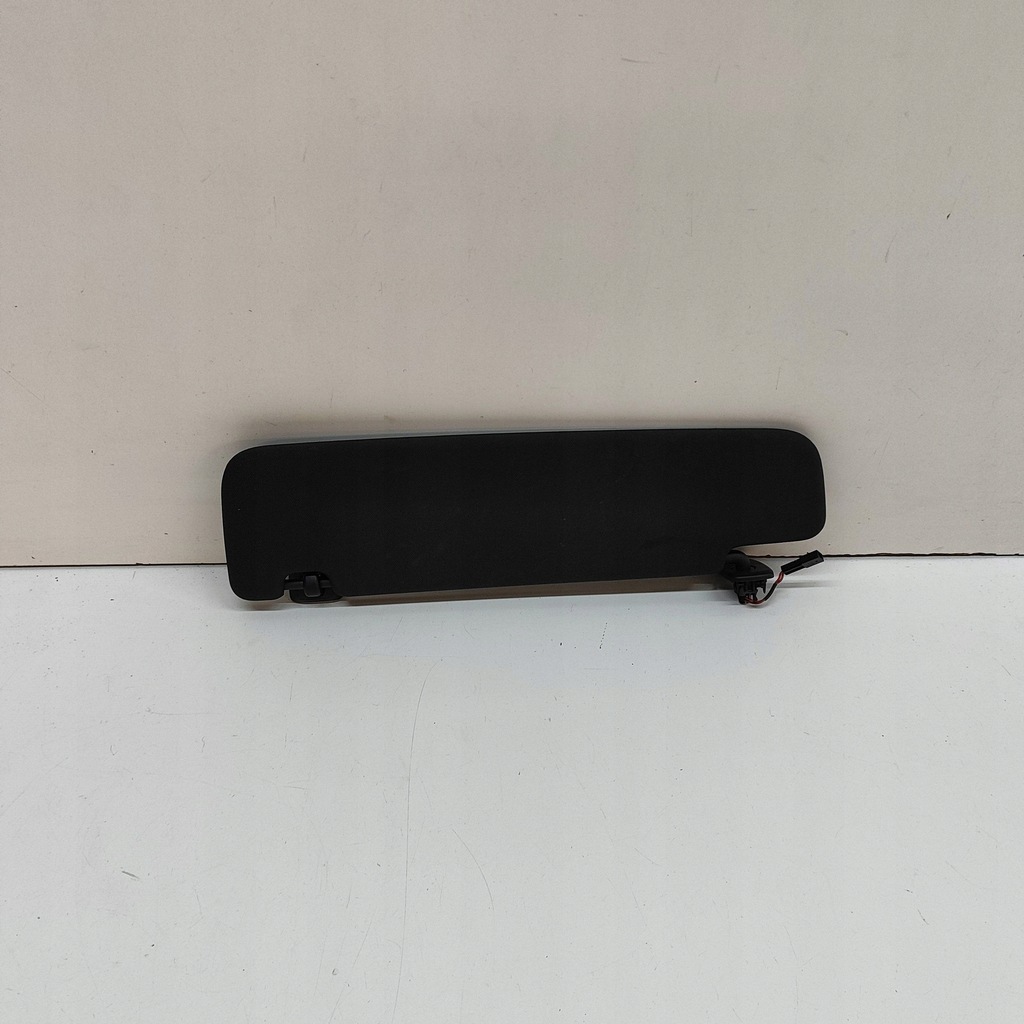 фото №6, Porsche taycan 9j1 2022 правая сторона защита солнцезащитная