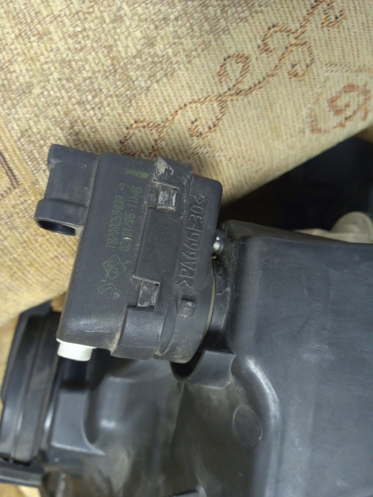 фото №11, Renault kangoo лампа перед права 8200150617