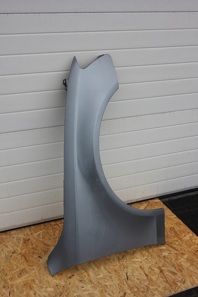 фото №1, Audi a4 b8 błotkik правий перед