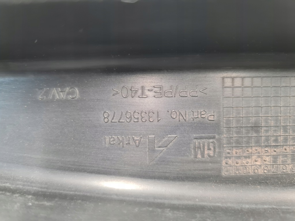 фото №7, Жабо впуск воздуха opel adam 13356778