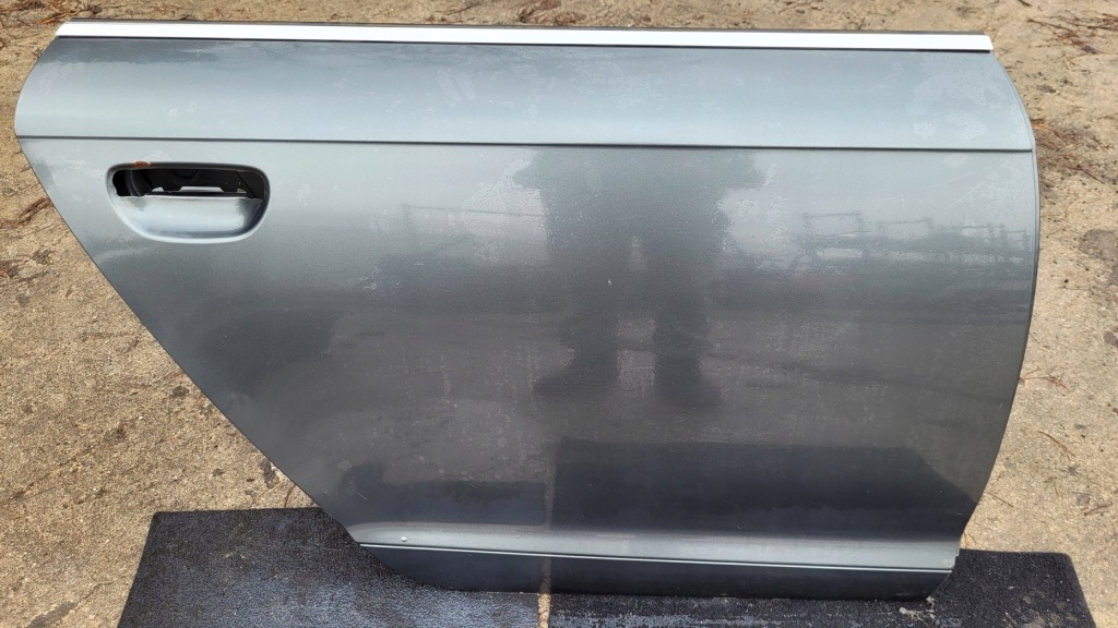 фото №1, Audi a6 c6 дверь правый задняя задние lz7s