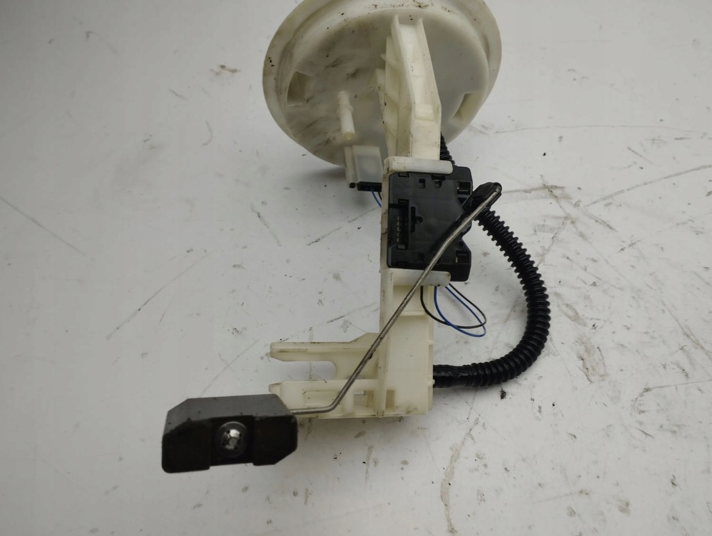 фото №6, Mercedes-benz c w204 2011 датчики рівня пального