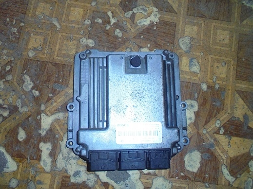 фото №1, Renault бортовий комп'ютер 0281013507