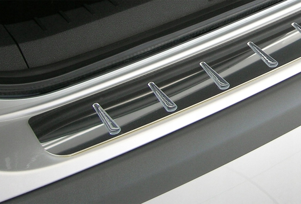 фото №8, Молдинг na бампер mercedes c fl s204 kombi 10-15