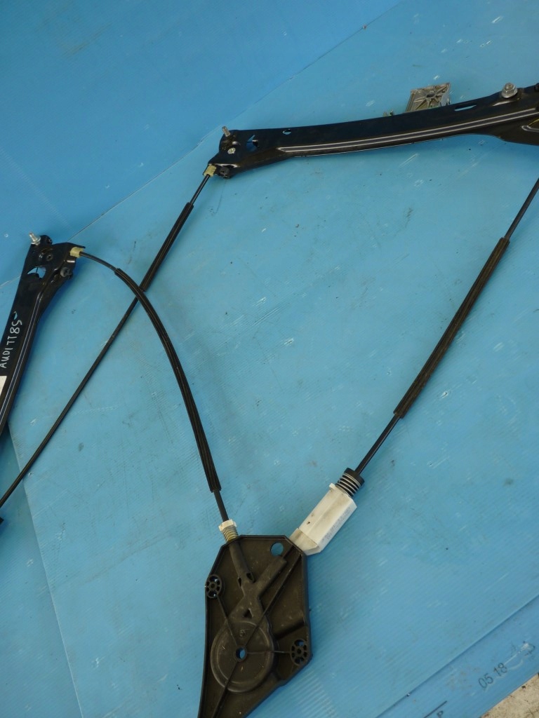 фото №5, Audi tt 8s підйомник скло лівий 15-