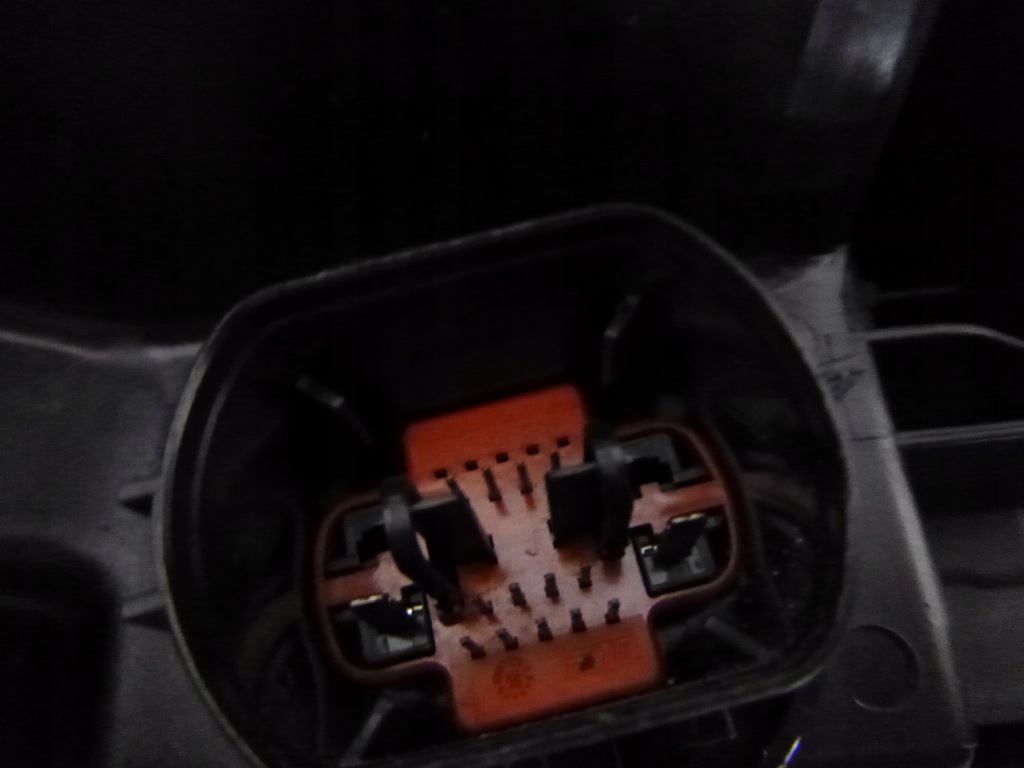 Lr discovery sport рестайлинг  l550 фара перед led европа  le Оригинал