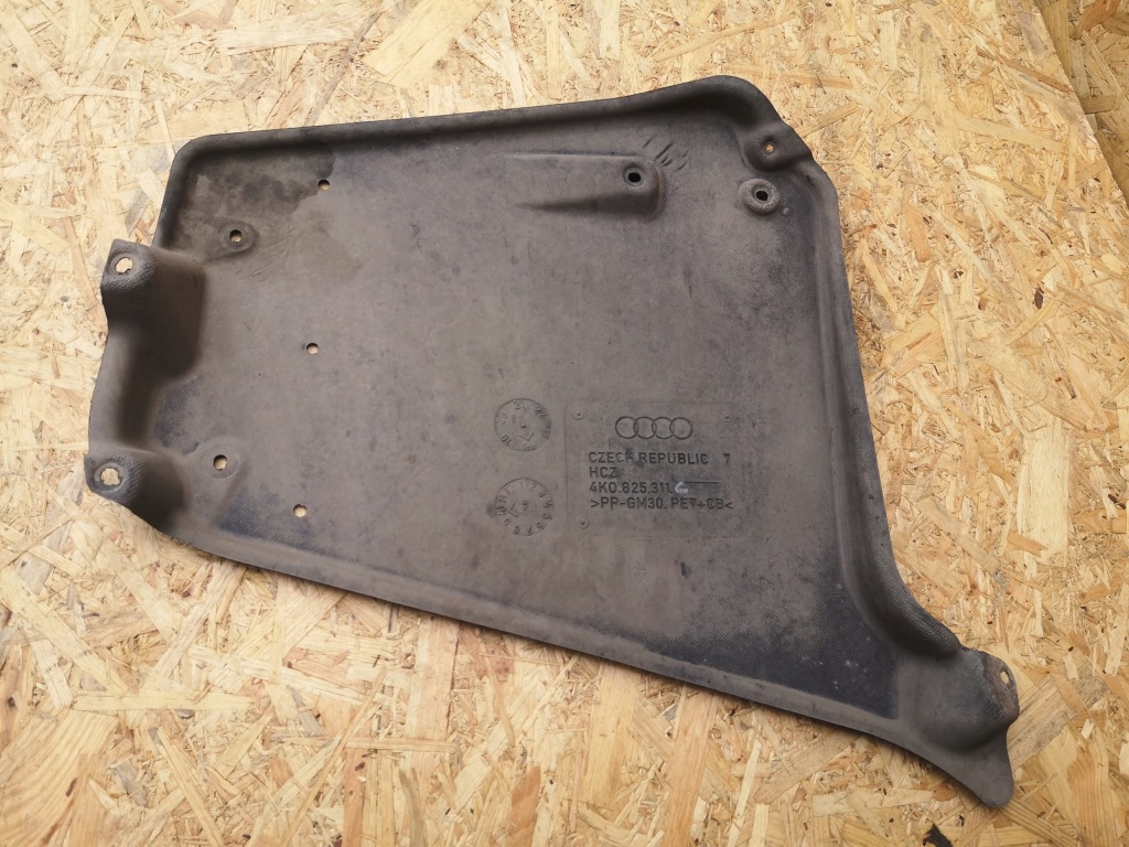 фото №1, Audi a6 c8 защита подвеска 4k0825311