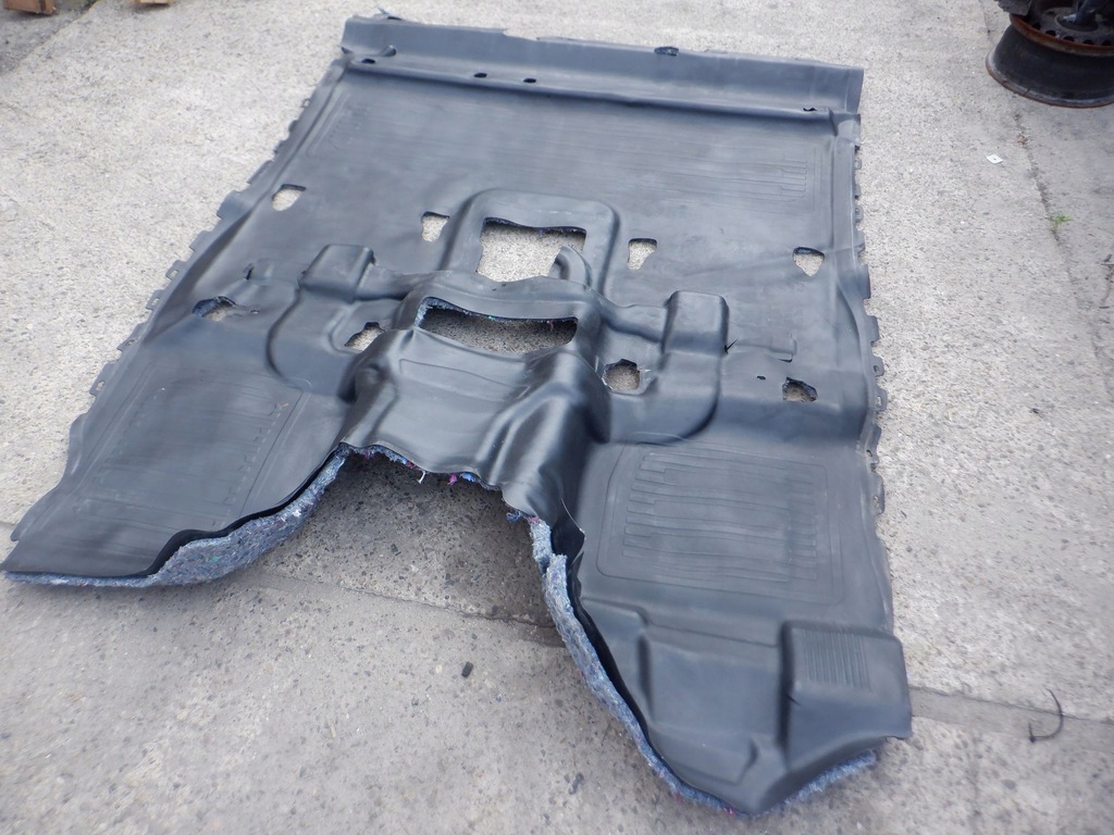 фото №1, Обшивка салона коврик ford f150 xl 2015-2020