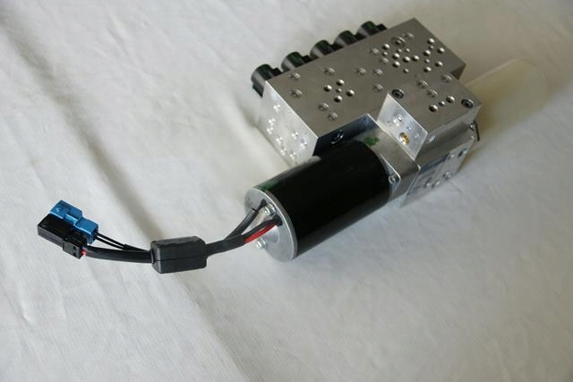 фото №5, Привод насос крыша bmw e93 seria 3 оригинал