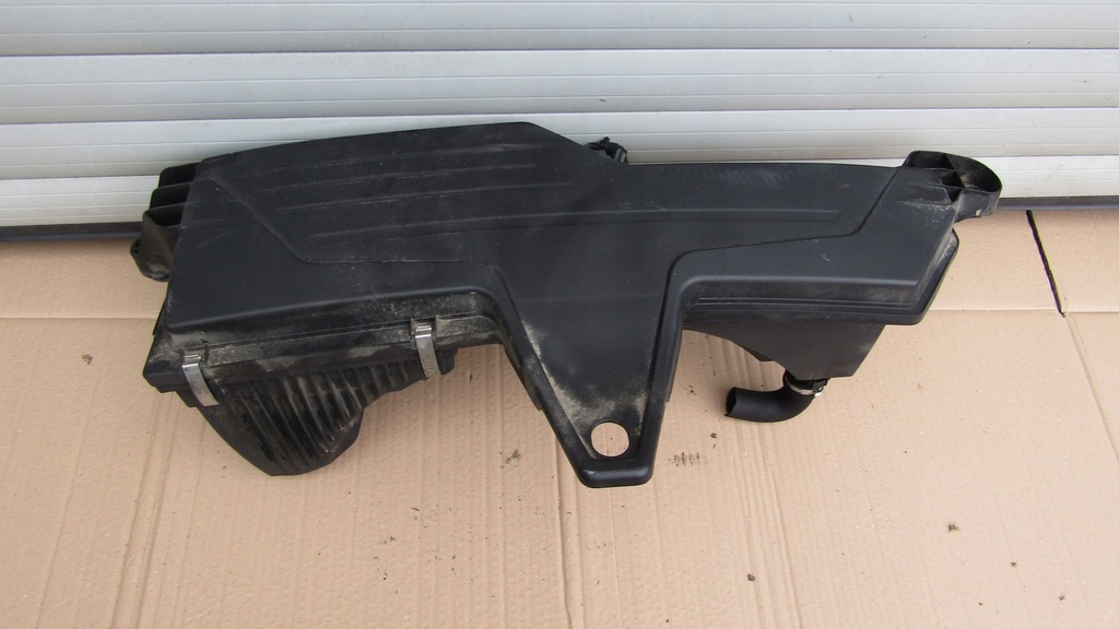 фото №1, Bmw 3 f30 2.0 d корпус фильтра воздуха