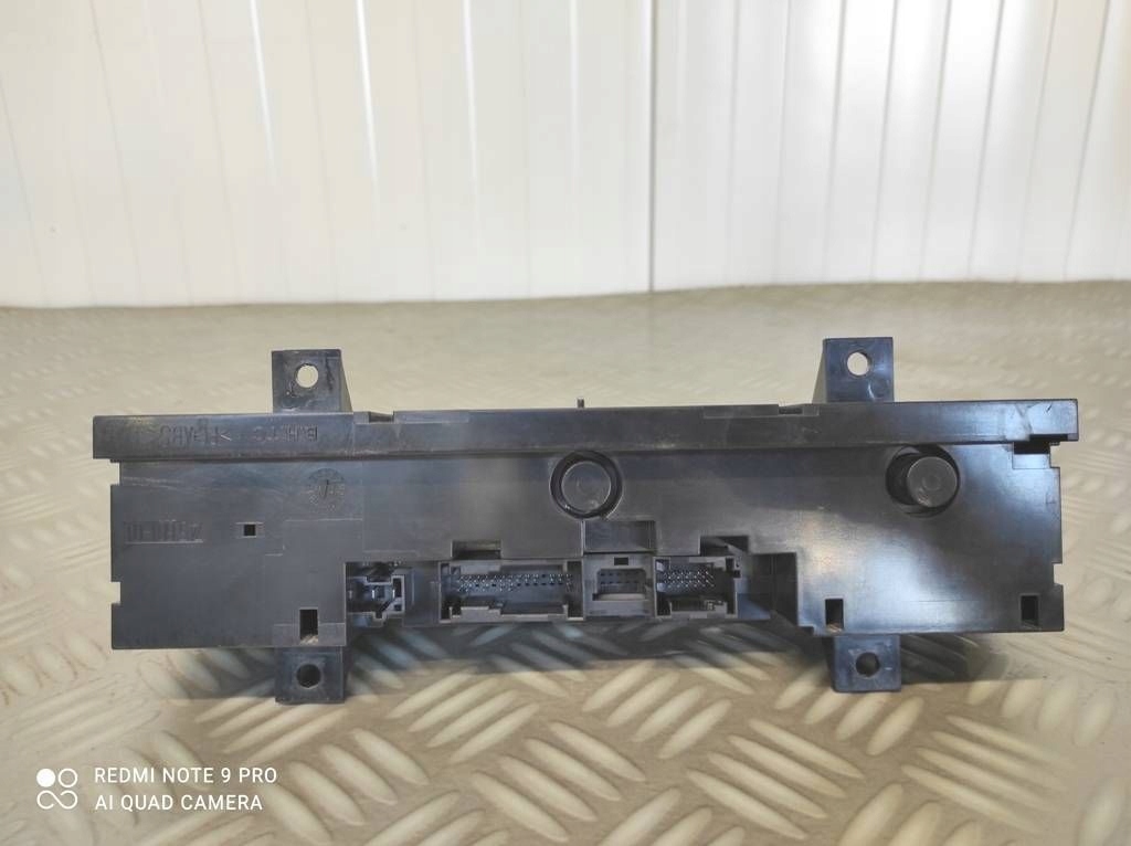 Панель кондиціонера mercedes-benz sprinter w906 a9069063000 Оригінал