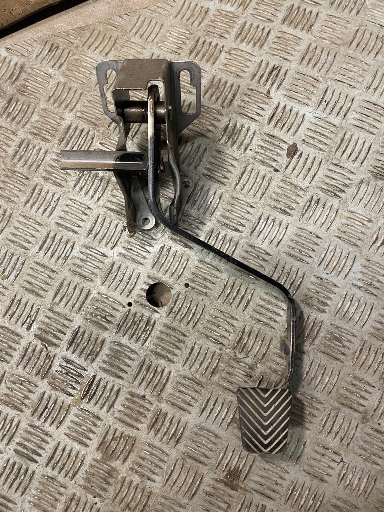 фото №1, Mitsubishi outlander i педаль зчеплення 2.0