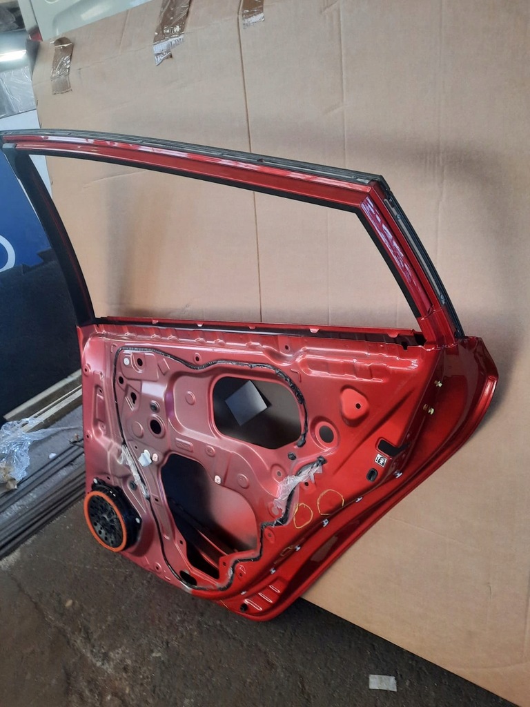 фото №8, Дверь prius iv plug-in prime правое задние