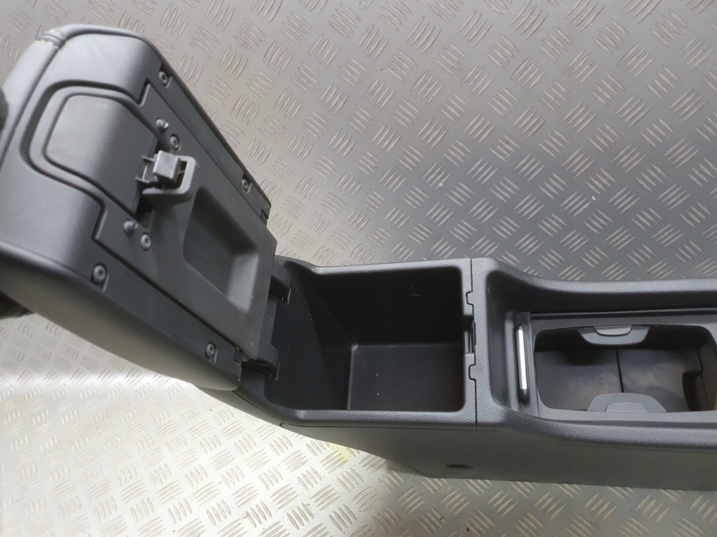 фото №8, Тунель середній підлокітник opel cascada europa