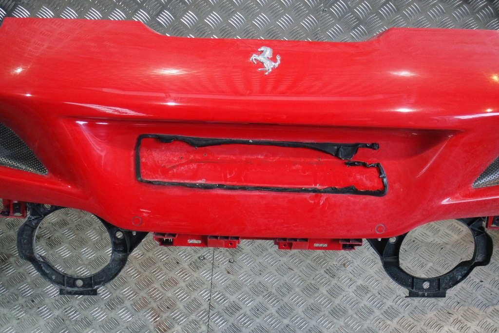 фото №6, Kompletny бампер задня ferrari f8 tributo наконечники дифузор
