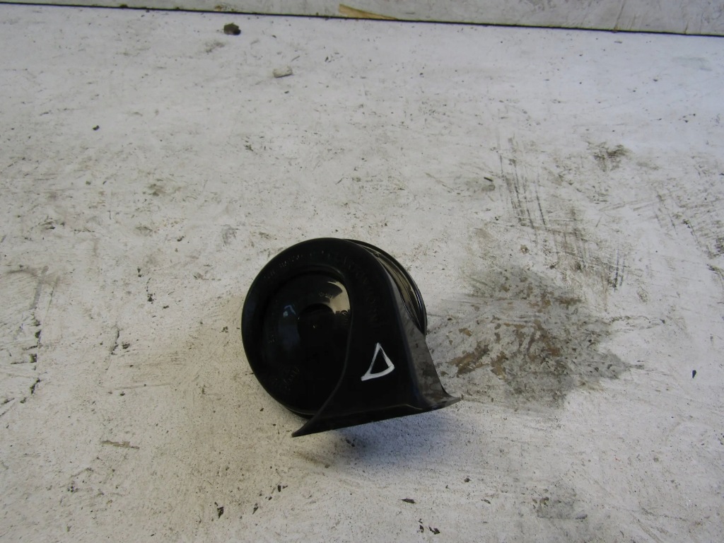 фото №1, Vw caddy клаксон 15r-- 2k5951221a