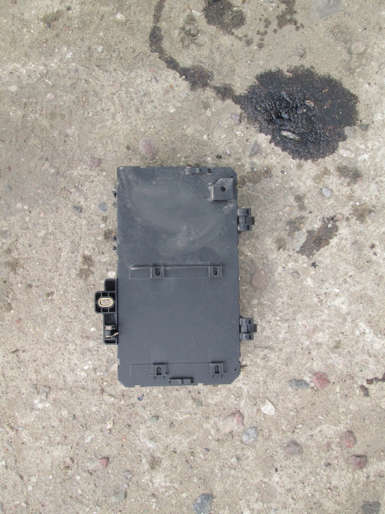 фото №1, Opel astra h 04 - коробка предохранителей bsi модуль