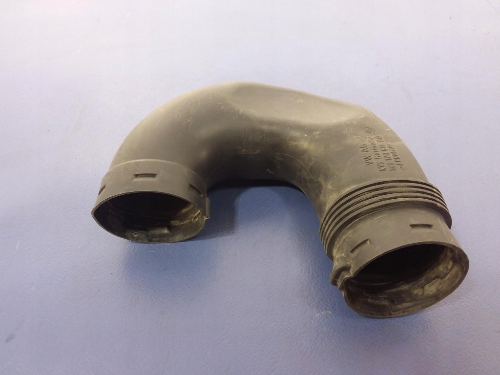 фото №1, Seat altea 1.9 tdi шланг повітря 1k0129618bo