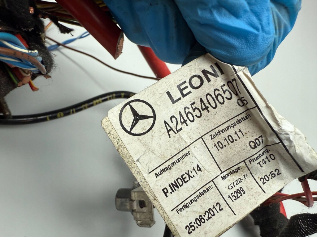 Mercedes-benz gla w156 2014 рамка / модуль запобіжників Зі Шроту