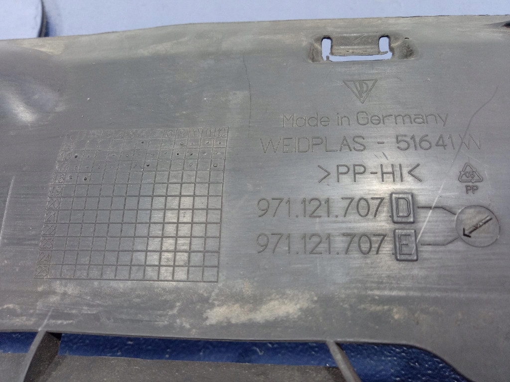 Porsche panamera 2 971 4.0 turbo кермо  повітря 971121707e в Україні