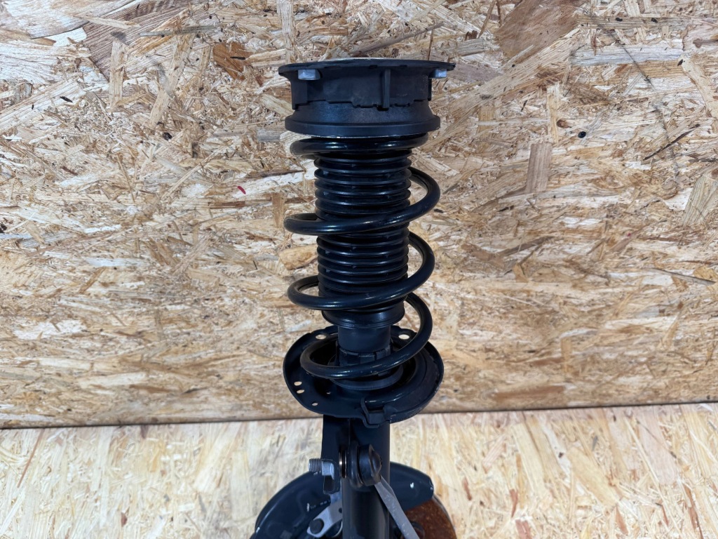 Подвеска амортизатор поворотный кулак левое  перед audi a3 8y 1.5tsi 5wa413023aj Оригинал