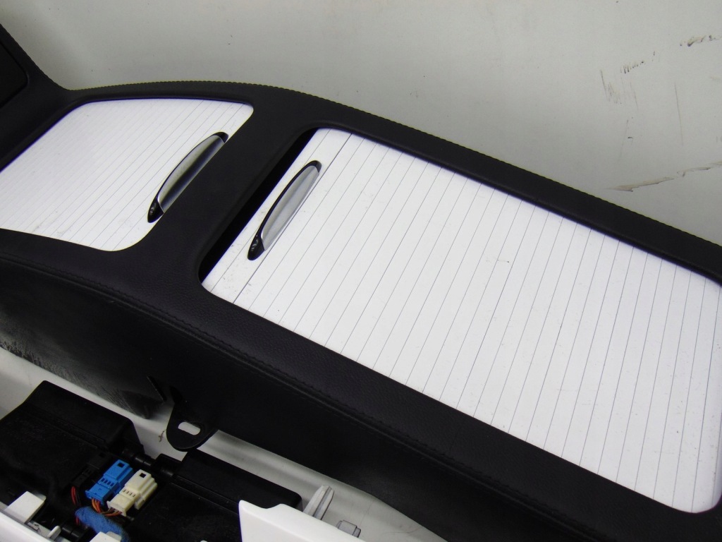 Белый салон середина mercedes cls w218 lorinser с Разборки