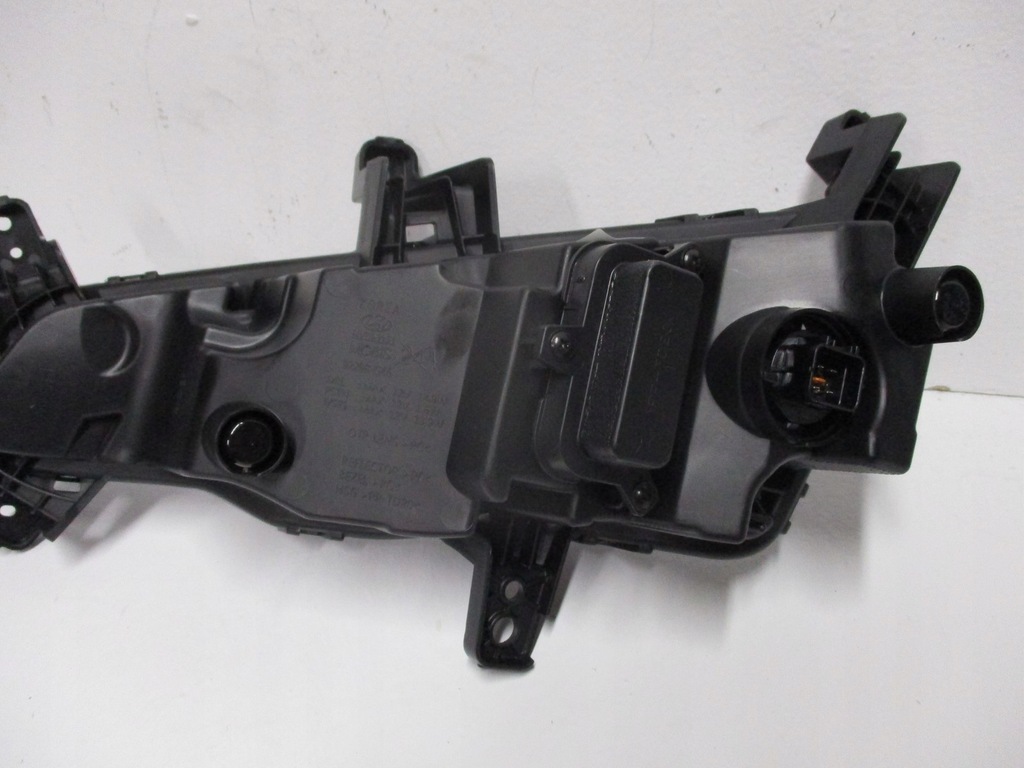 фото №12, Противотуманная фара противотуманные фары hyundai i30 lift led 92207-g4600 92208-g4600 новый