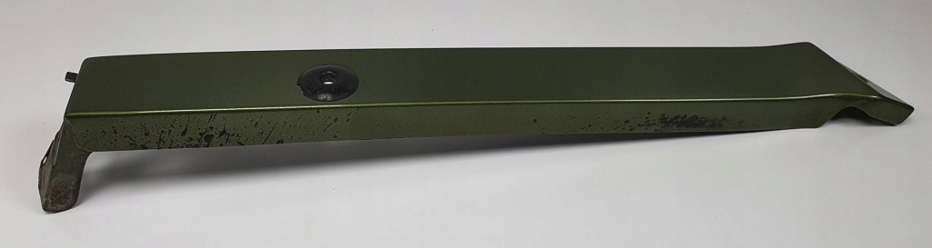 Молдинг под фара правый перед 876 mercedes w126 в Украине