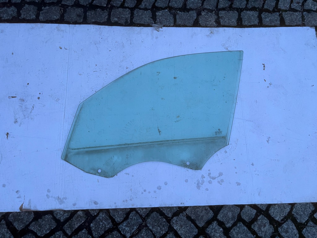 фото №1, Стекло дверь боковая левый перед 2011 bmw e84