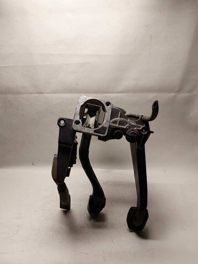 фото №5, Педаль газу гальма помпа зчеплення audi a4 b6