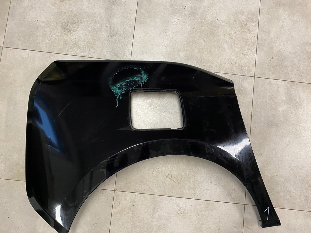 фото №1, Bmw i3 крыло правый задняя