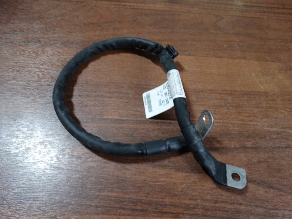 фото №1, Idealny шланг массовый mercedes w205 1