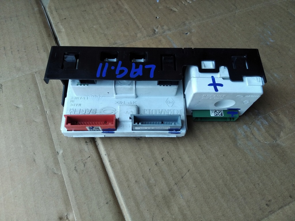 фото №2, Дисплей приборная панель renault laguna ii