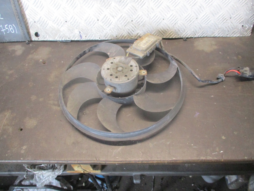 Вентилятор радиатора 1137328148 1.6b mazda 3 1 03-06r. hb с Разборки