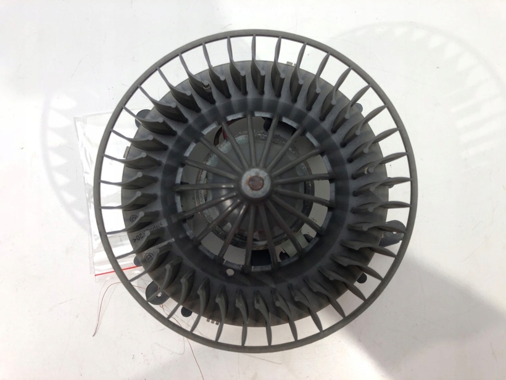 фото №1, Воздуходувка обдув mercedes c215 50261