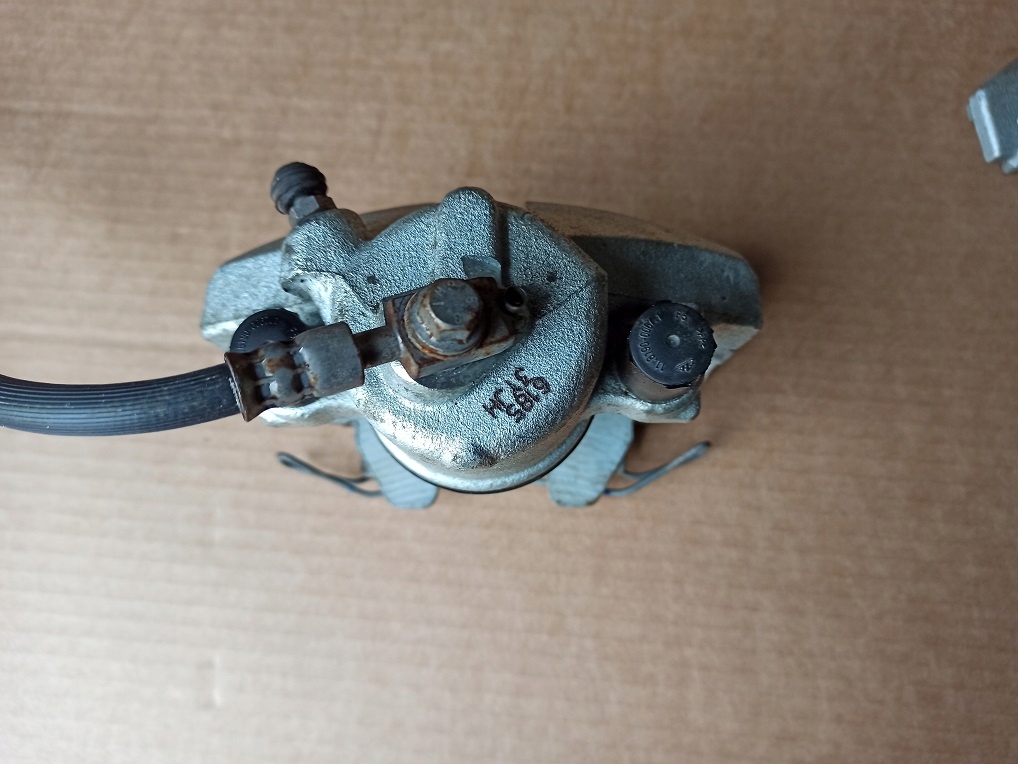 фото №5, Vw jetta 5c супорт гальмівний лівий перед скоба 2016r //