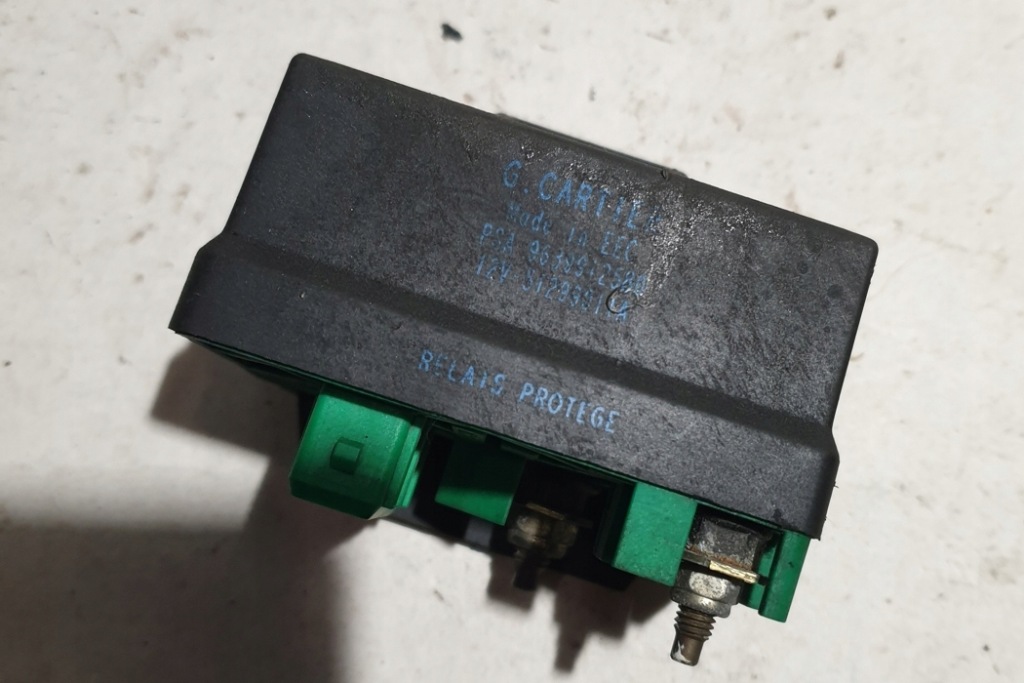 Свічки запалювання запалювання citroën c8 ea_, eb_ 598138 2.2l дизель 94kw 2004 Зі Шроту