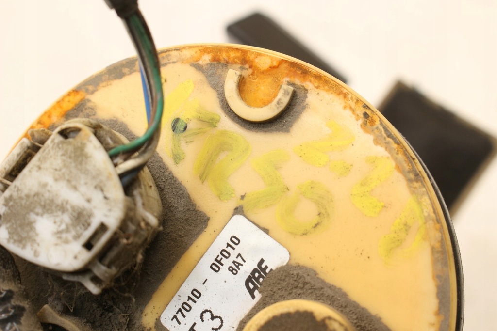 фото №5, Поплавок топлива toyota corolla verso 2.2 d4d 77010-0f010