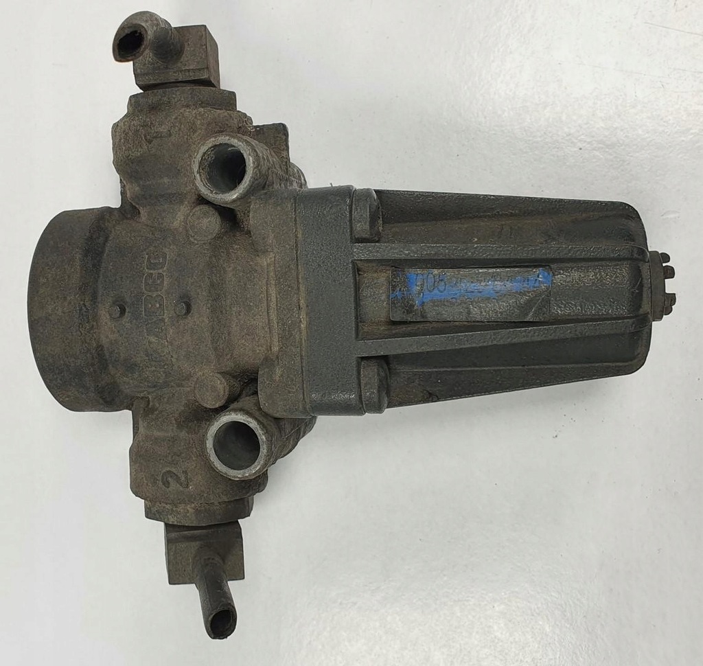 фото №1, Клапан давления воздуха mercedes actros mp4 a0054298444