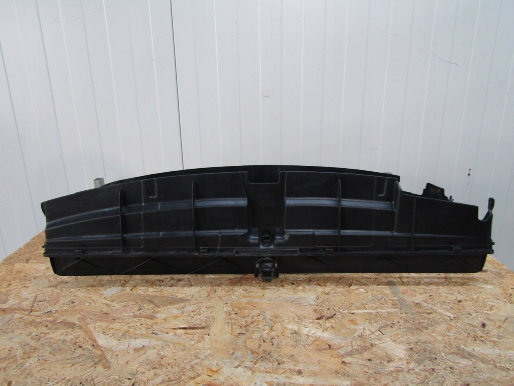 фото №8, Воздуховод впуск жалюзи воздуха bmw 7 f01 f02 6 f06 f12 11-15