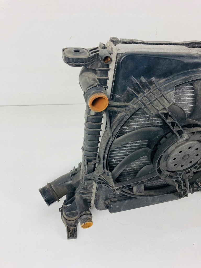 фото №9, Audi a4 b8 2.0tdi радиатор вентиляторы комплект