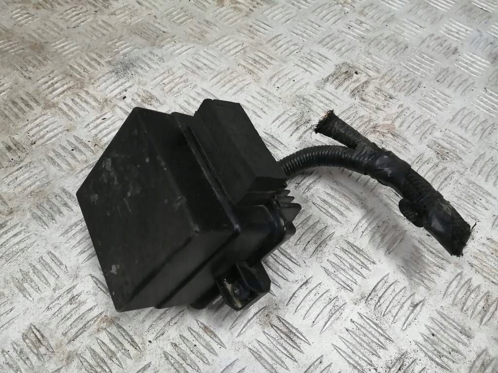 Купить Коробка предохранителей renault megane v 5 e-tech 252367733r