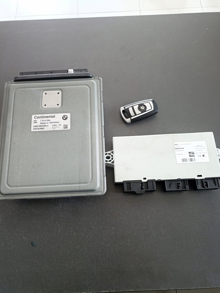фото №1, Набор стартовый модуль dme cas ключ bmw f04 n63