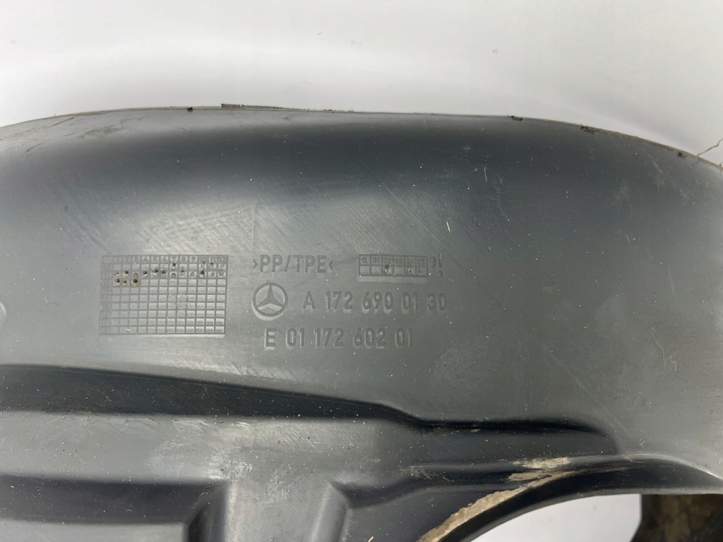 Mercedes slk w172 r172 подкрылок передние правое перед оригинал oem 11- Оригинал