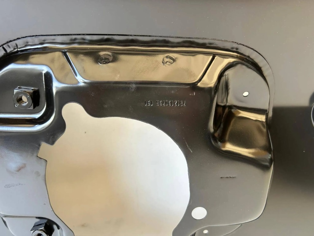 фото №7, Dacia sandero ii обшивка крыло правый задняя 781213073r оригинал