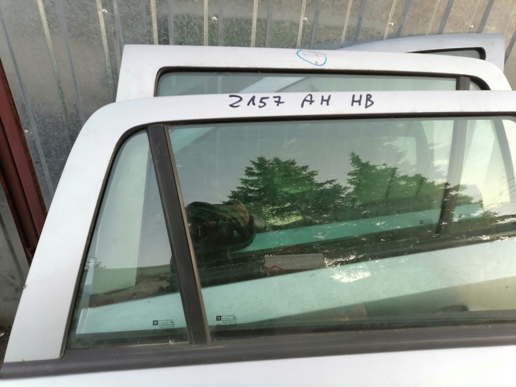 Двері праве праві задній opel astra h z57 універсал Зі Шроту