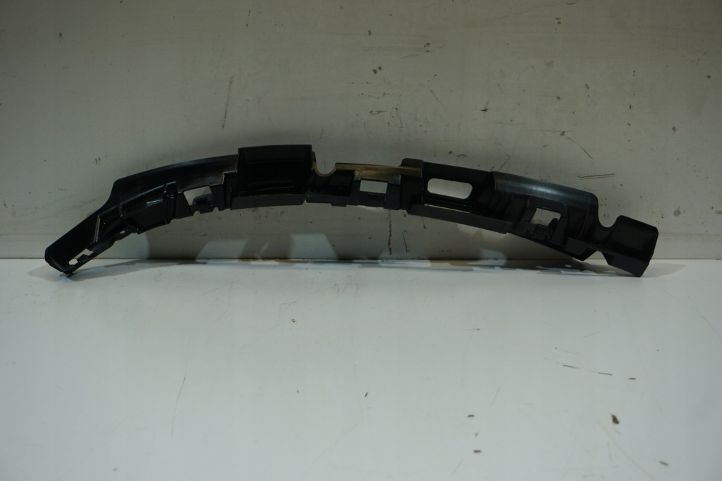 фото №1, Tesla model 3 направляющая бампера левый l876694